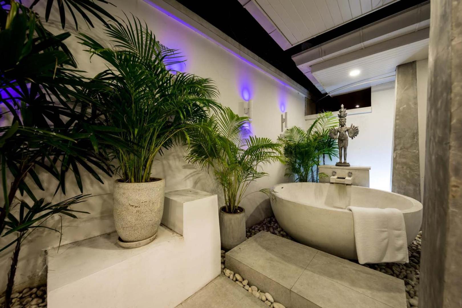 Villa Balinese 2 Bedroom Private Pool Kbr11