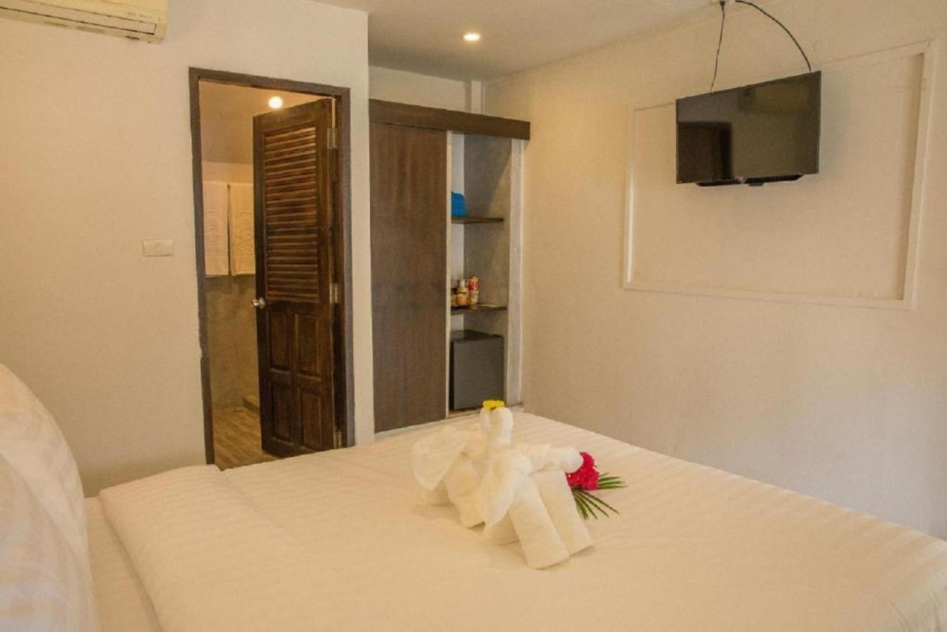 Adarin Resort Praia de Mae Nam