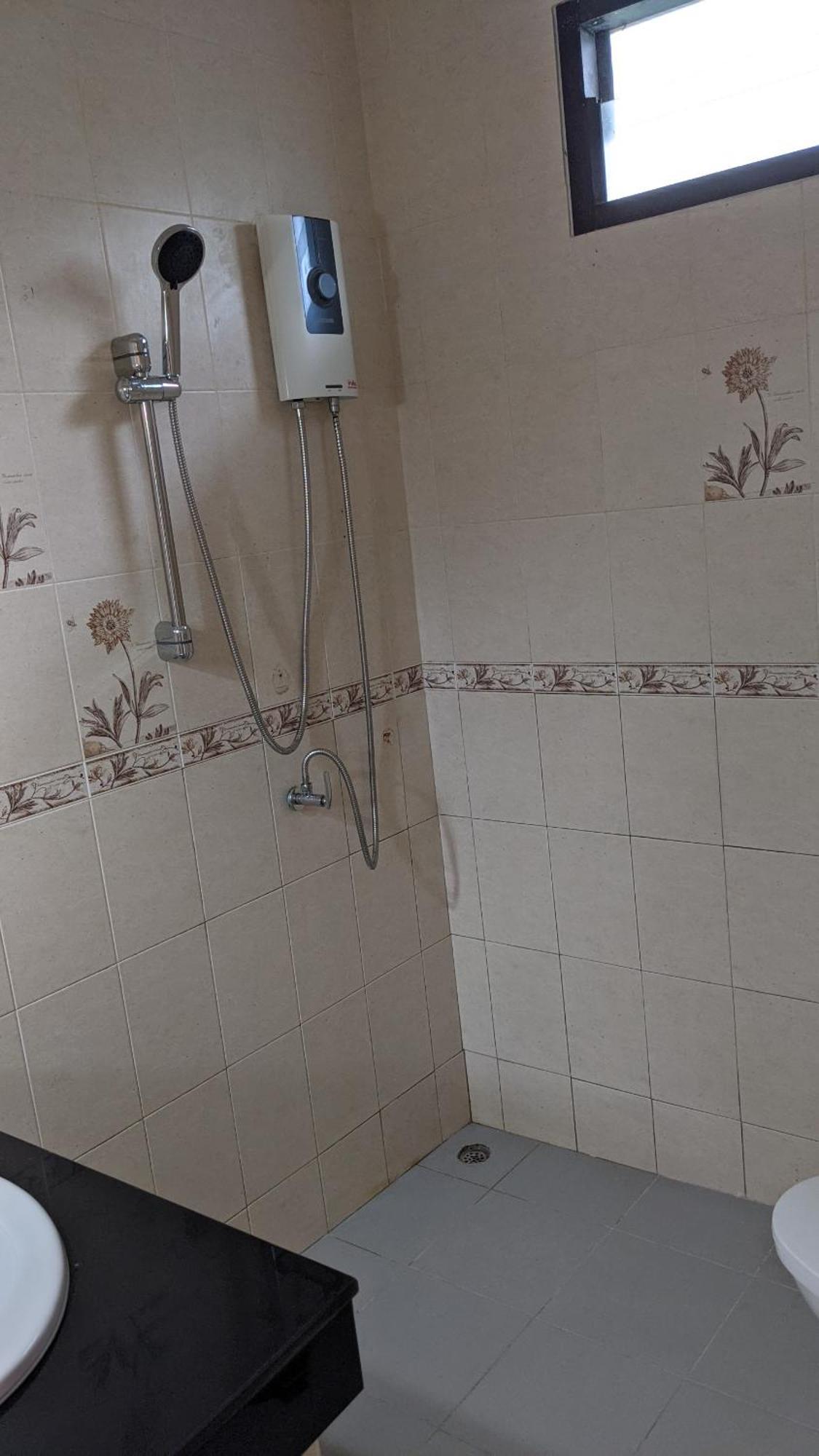 Bann Kanchana Apartment Strand Bang Rak