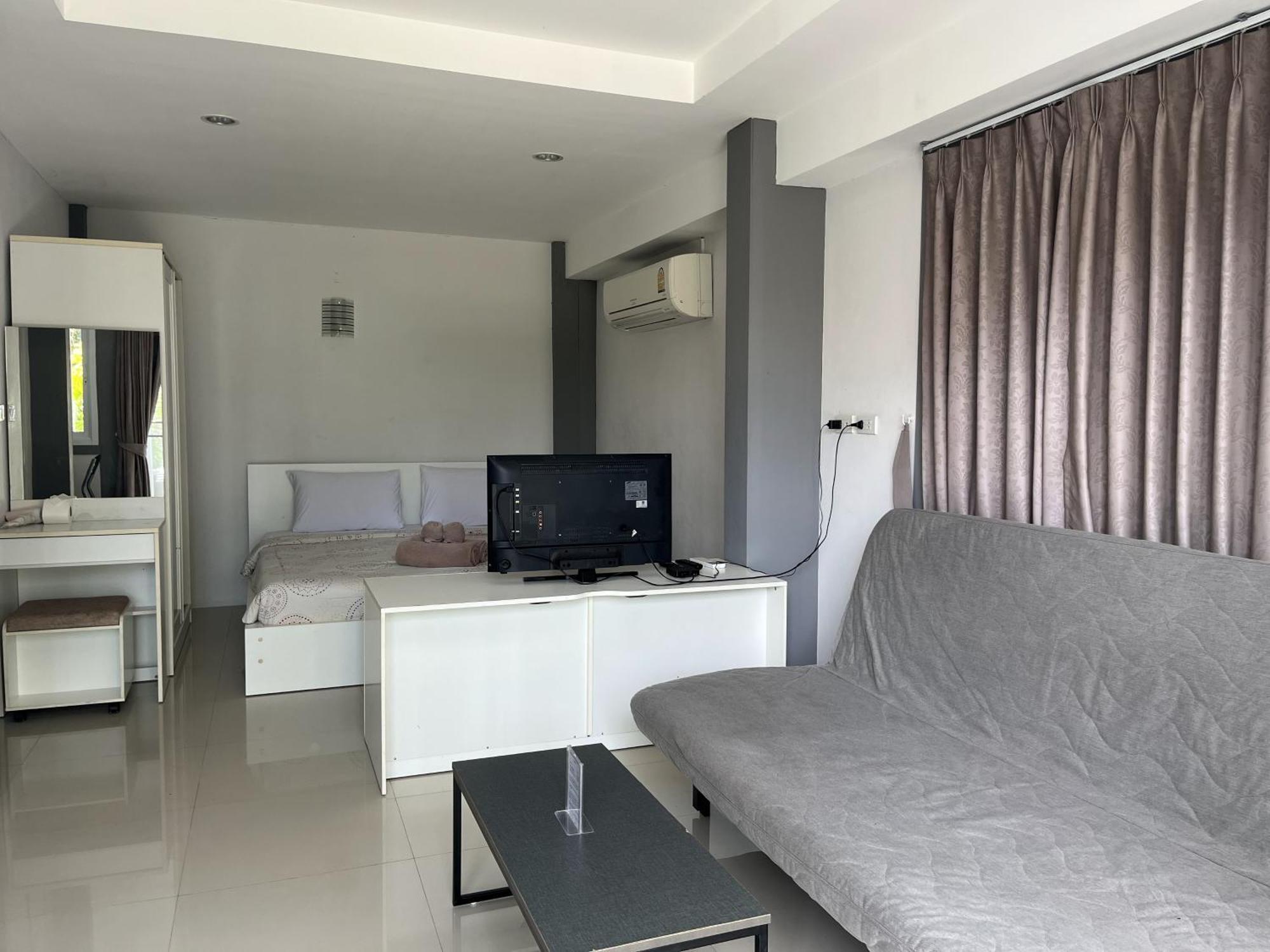 Bann Kanchana Apartment Strand Bang Rak
