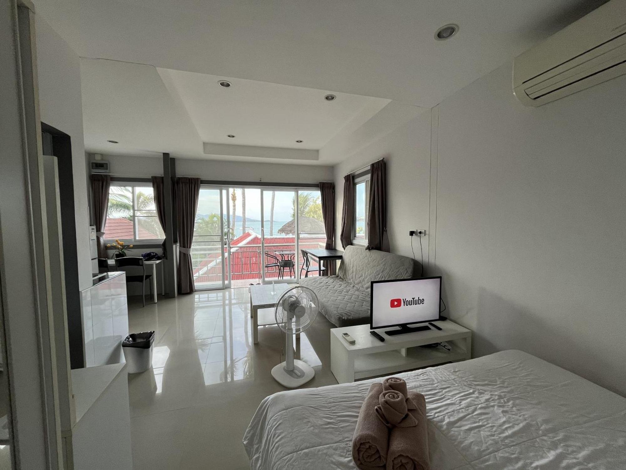 Apartment Bann Kanchana Strand Bang Rak