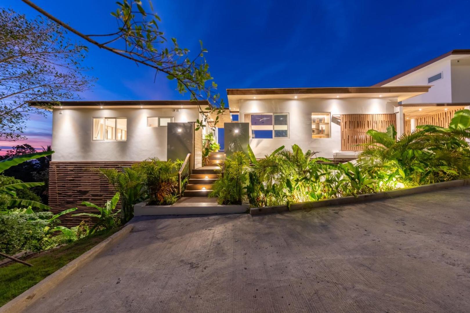 Villa Breathtaking Seaview With Pool Mae Nam