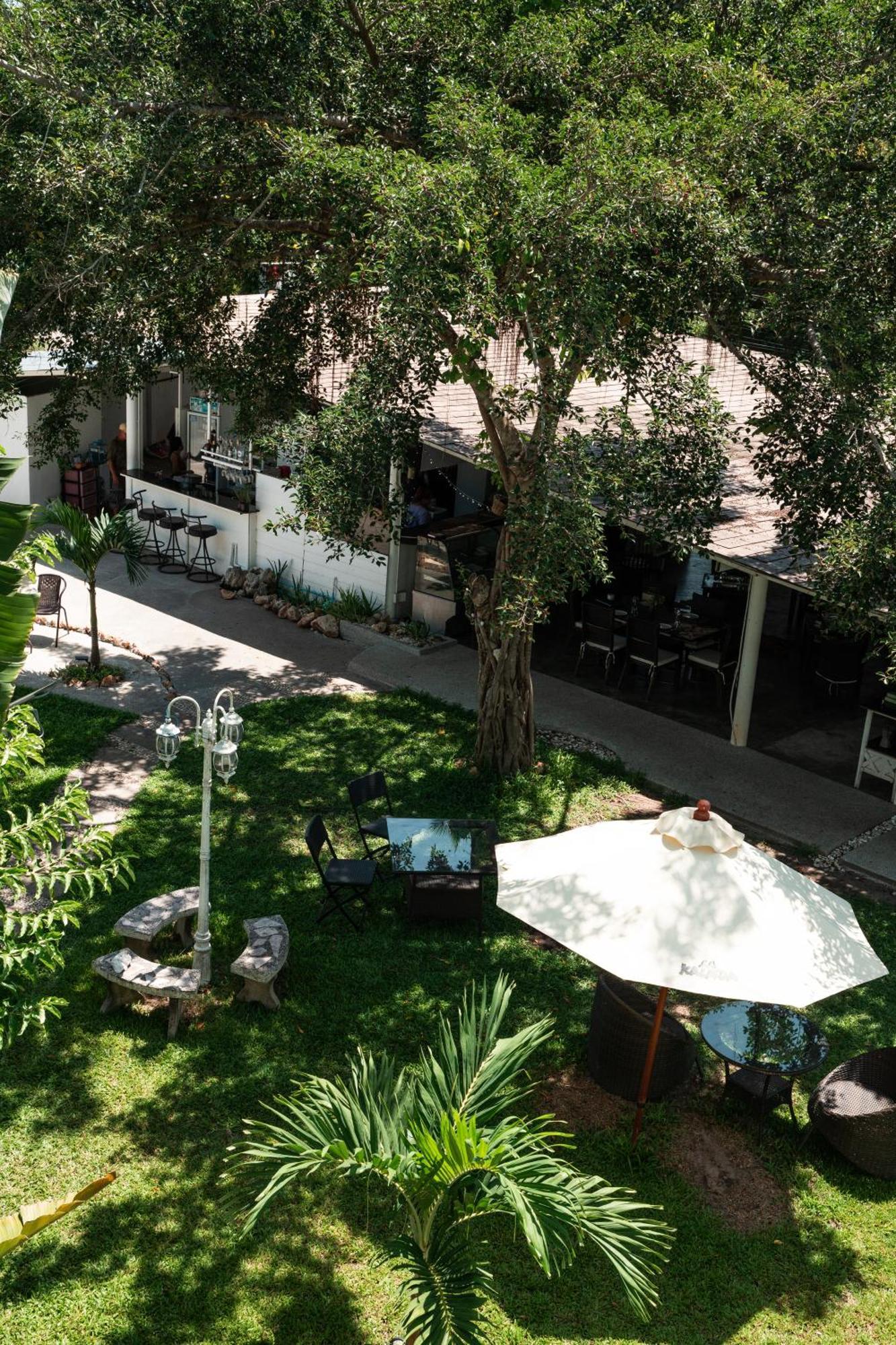 Maison d'hôtes Koh Samui & Restaurant 2*