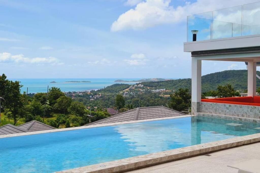 Chokdee - 5 Bedrooms And Amazing Sea View Vila
