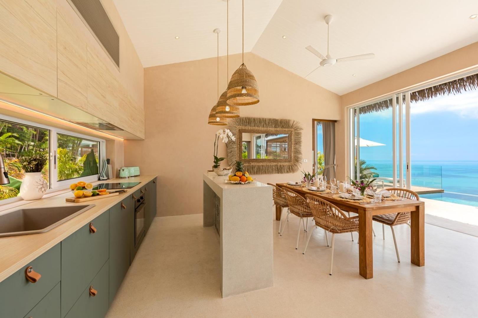Cozy And Tropical Seaview