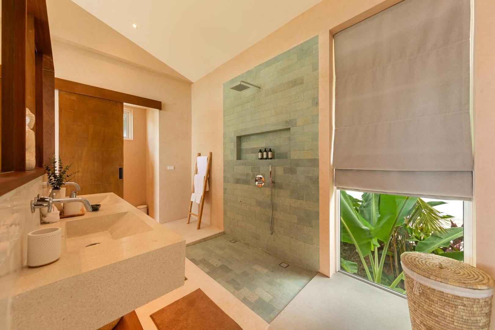 Villa Cozy And Tropical Seaview