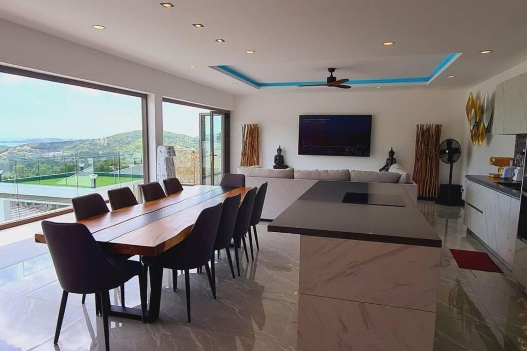 Vila Chokdee - 5 Bedrooms And Amazing Sea View *