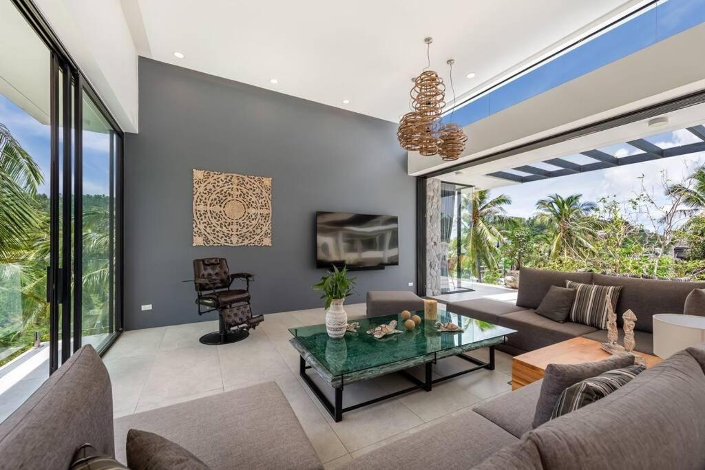 Luxurious Retreat