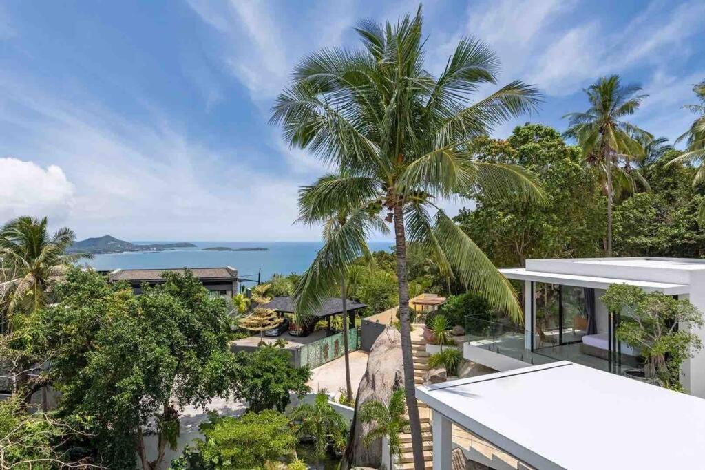 Luxurious Retreat Villa