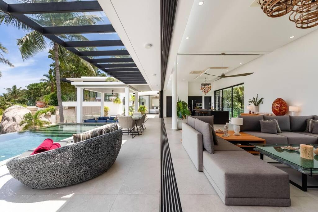 Luxurious Retreat