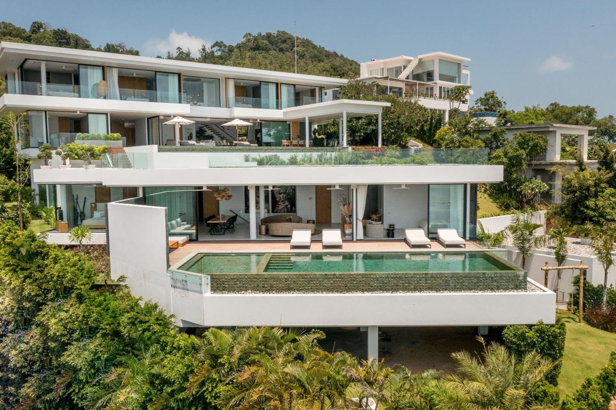 Villa Amylia, Full Service With World-class Seaview Koh Samui