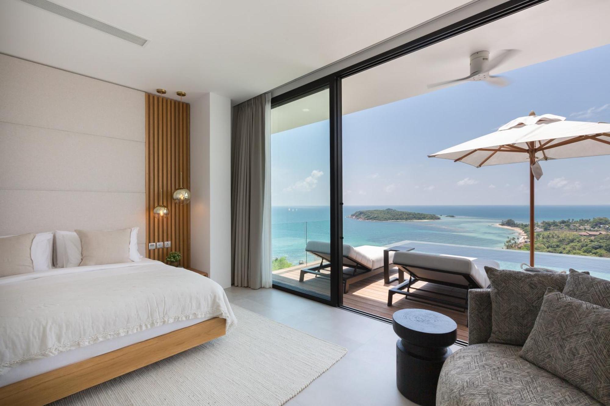 Amylia, Full Service With World-class Seaview Villa