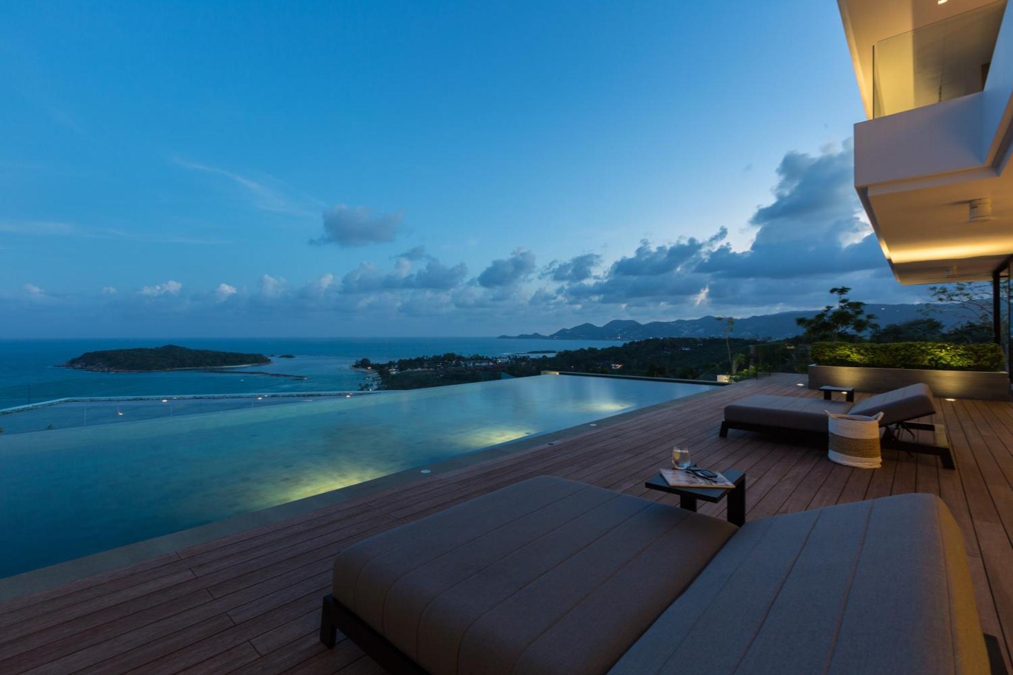 Villa Amylia, Full Service With World-class Seaview Koh Samui