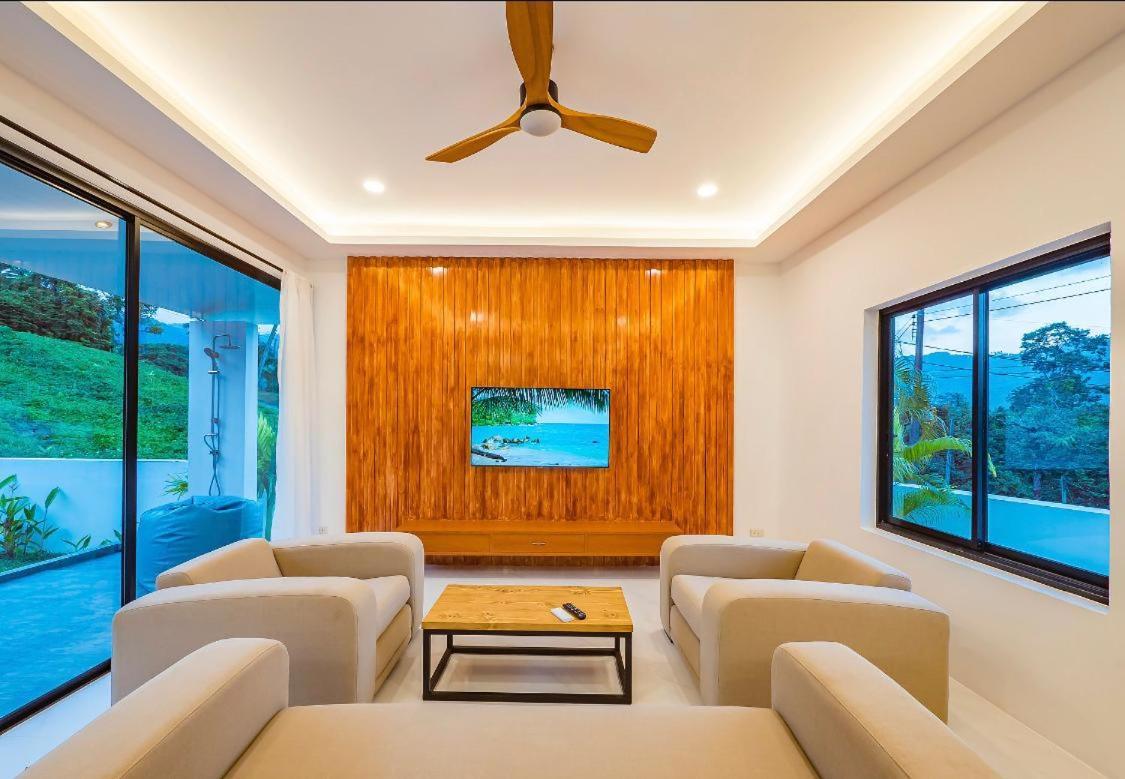 Tawakkul Villa *