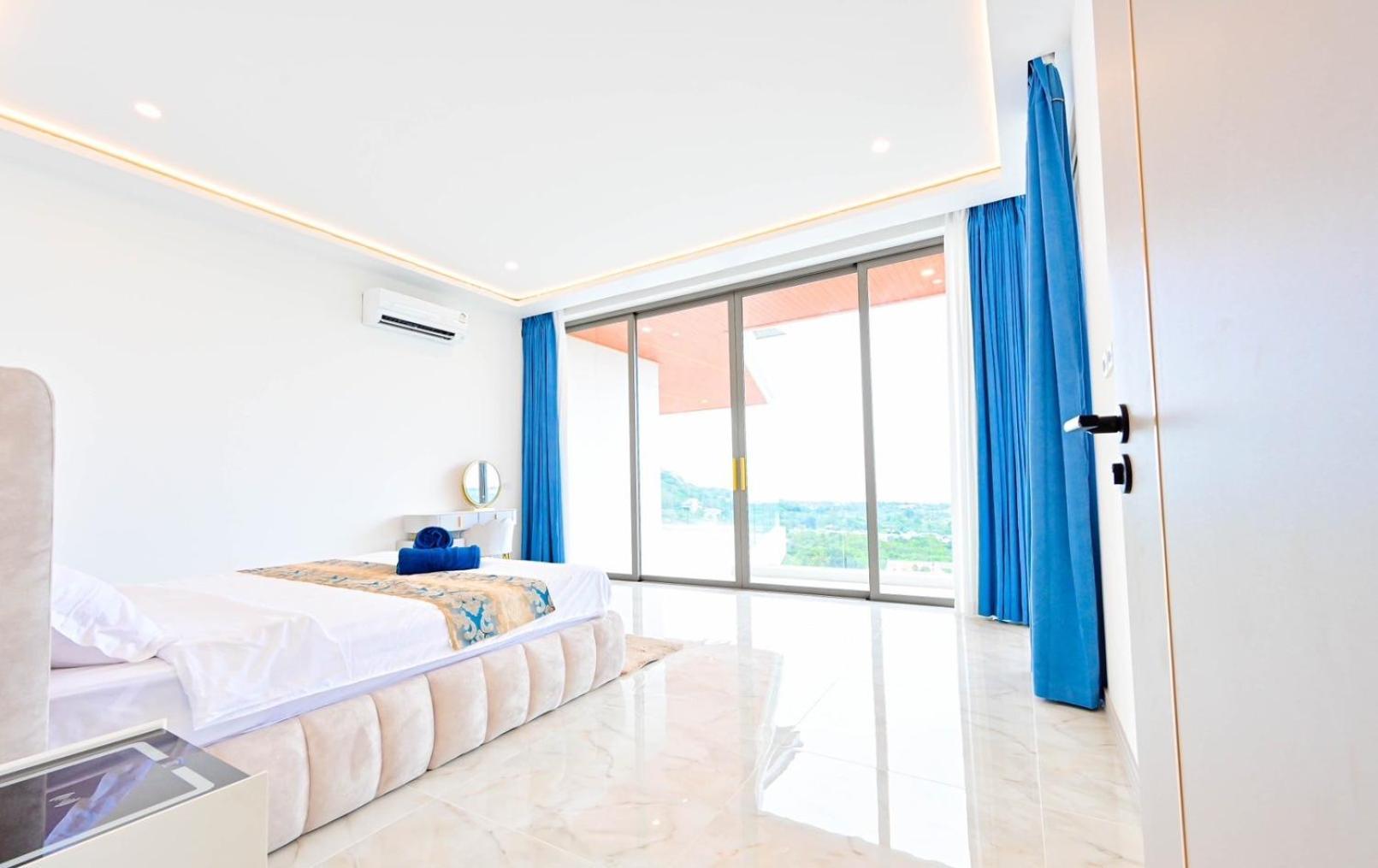 Ocean Skyline Bophut Villa *