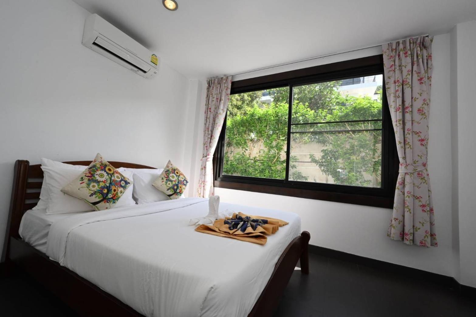 Villa Bangpor Place Seaview Luxurious