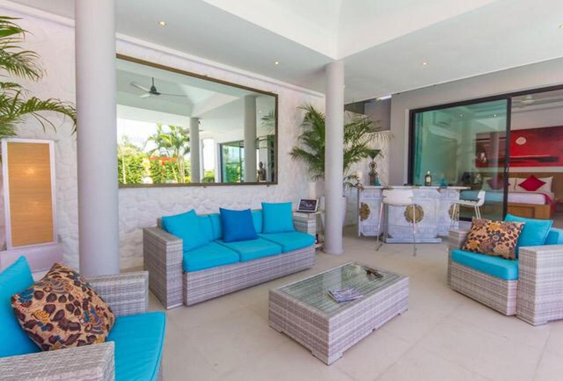 Tropical Cocoon