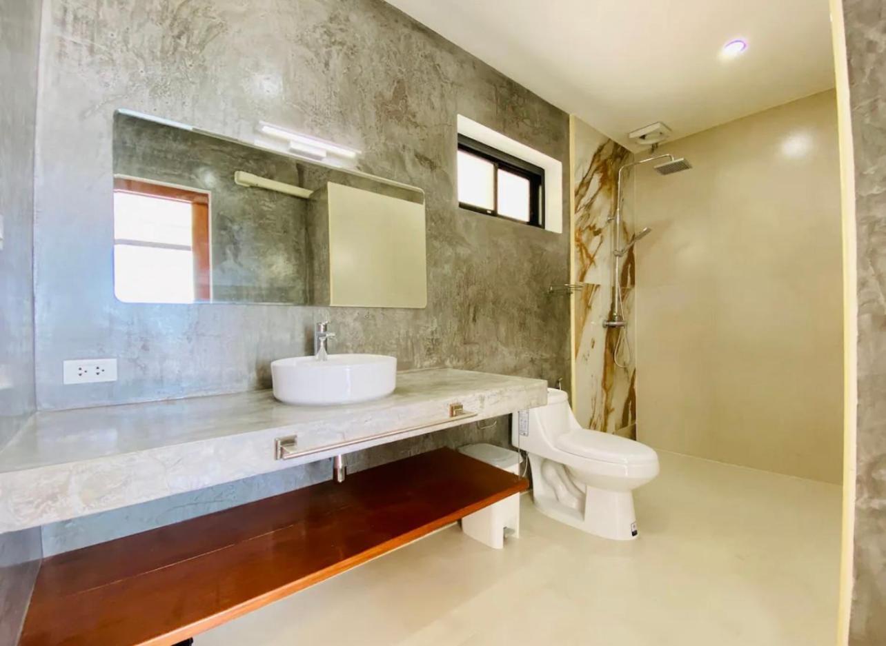 Shakti Ocean Panoramic View - Balcony Swimming Pool *