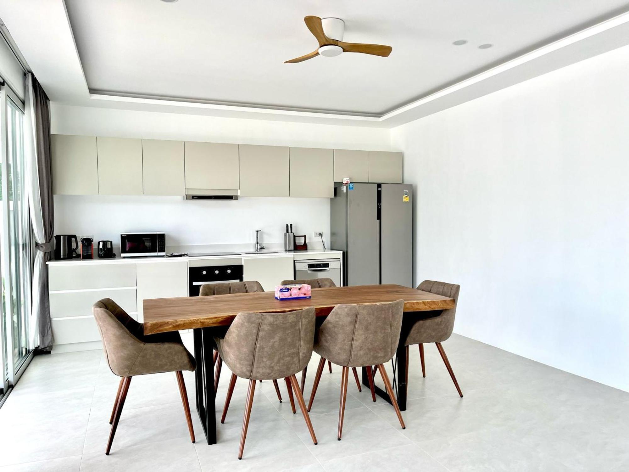 Ashlar Koh Samui * Amphoe Koksamui