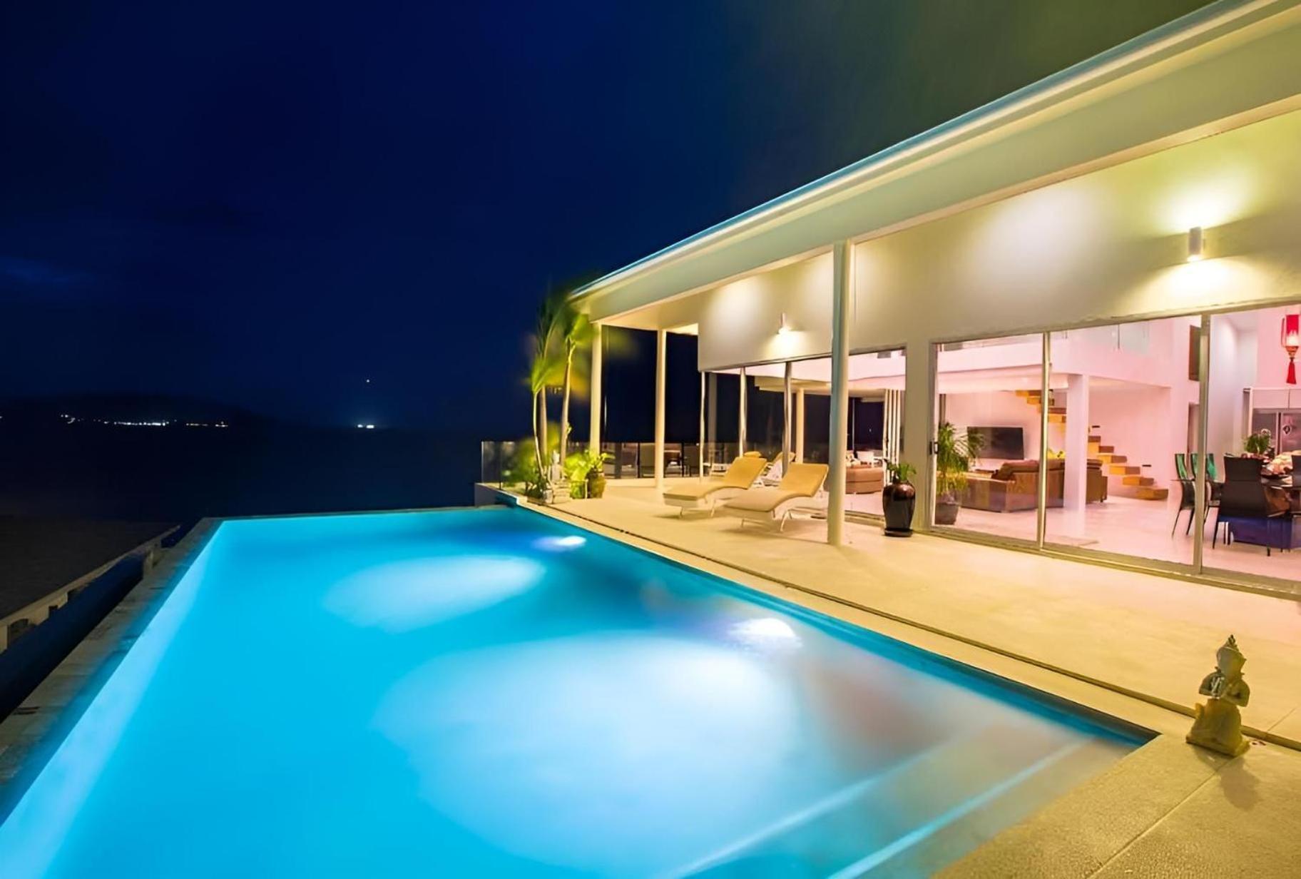 Lora 3br Golden Sunset View Villa