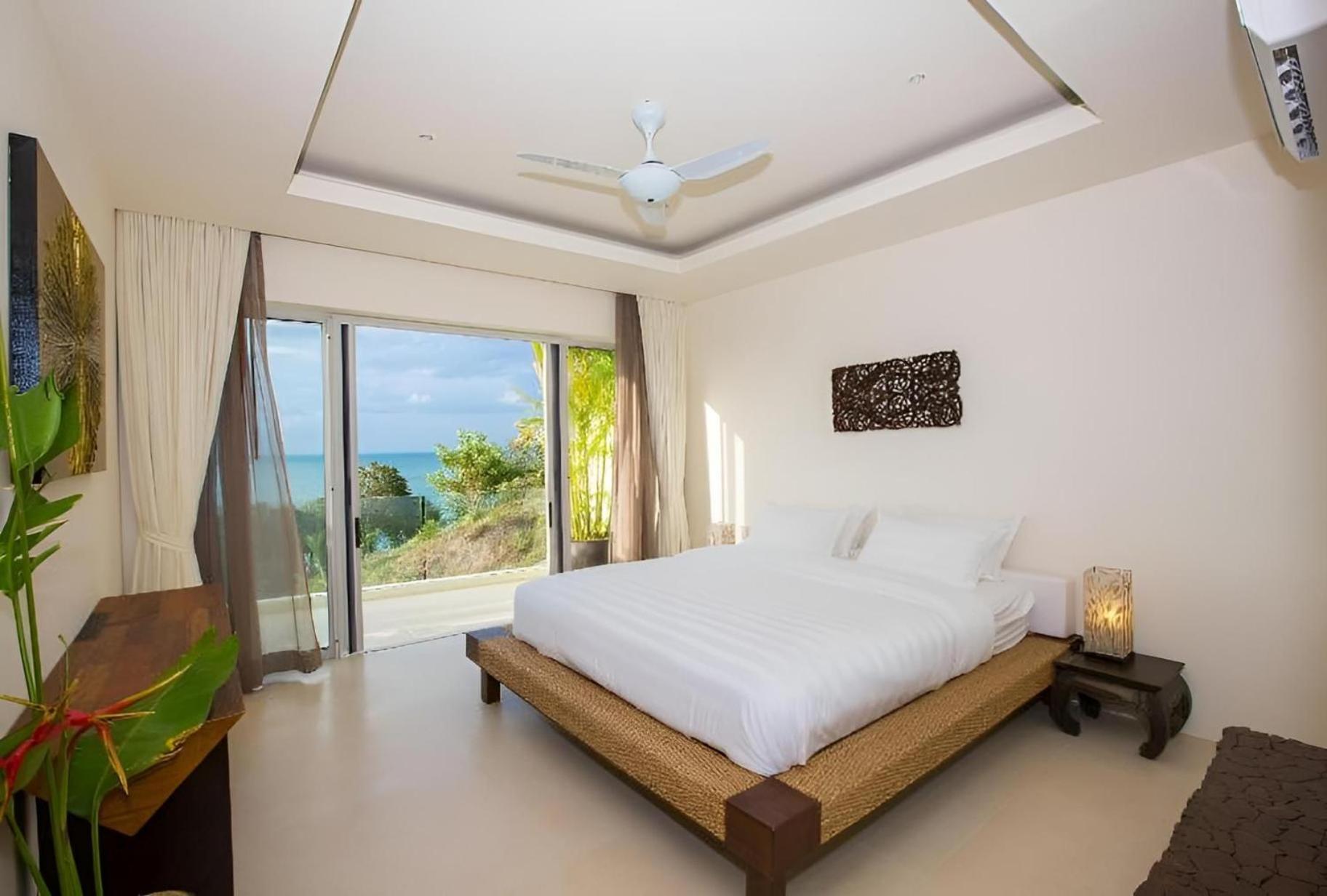Lora 3br Golden Sunset View Villa