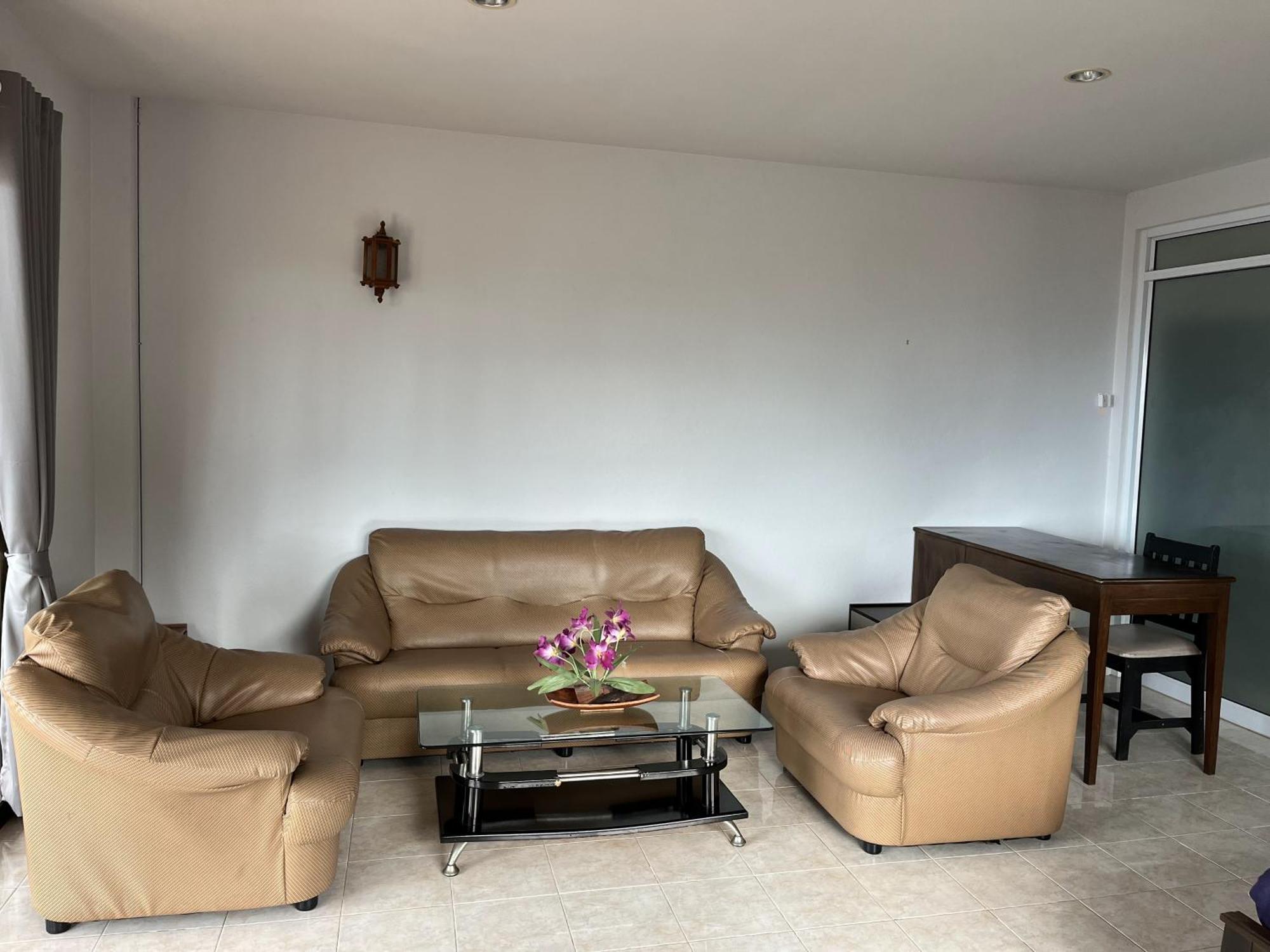 Bann Kanchana Apartment