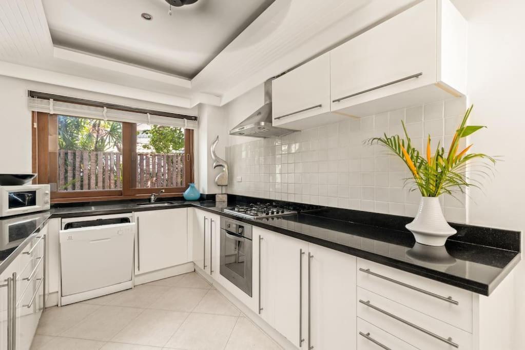 Villa 3 Bedroom Leelavadee, Seconds To The *
