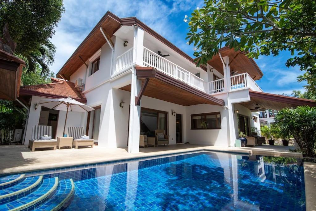 3 Bedroom Leelavadee, Seconds To The
