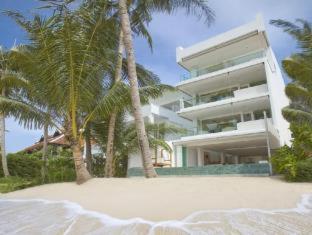 Panu Luxury Beachfront *