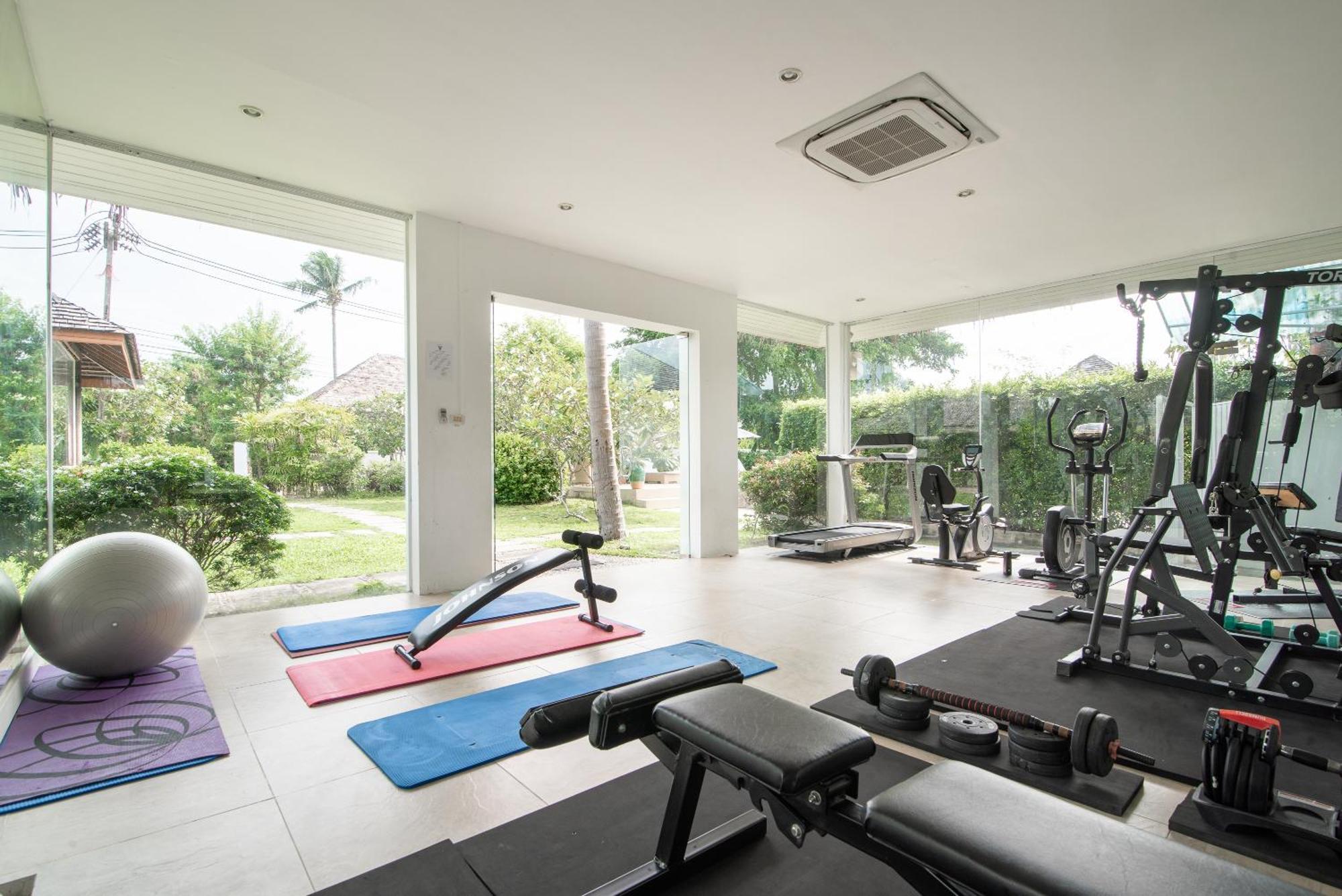 Villa Beachfront Baan Khwam Rak 3br
