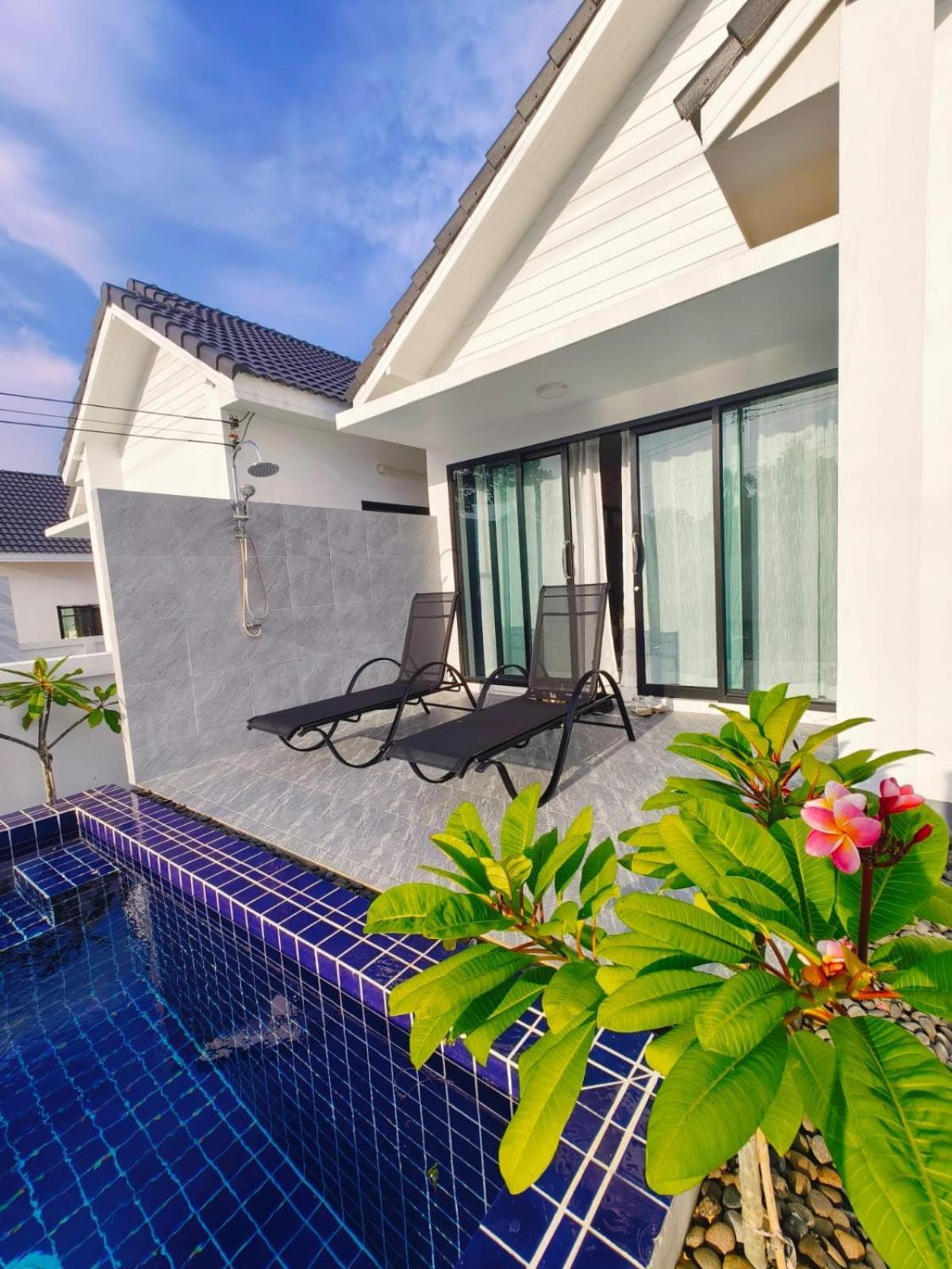 Waan Samui Pool * Amphoe Koksamui