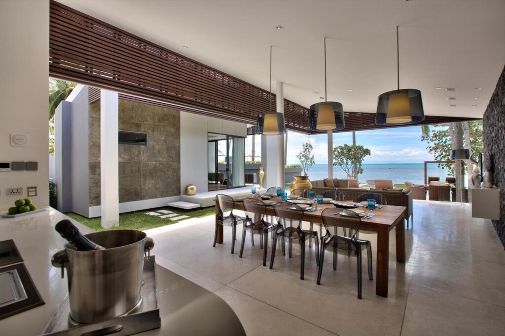 Neung - Modern Beachfront Near Bang Por Villa