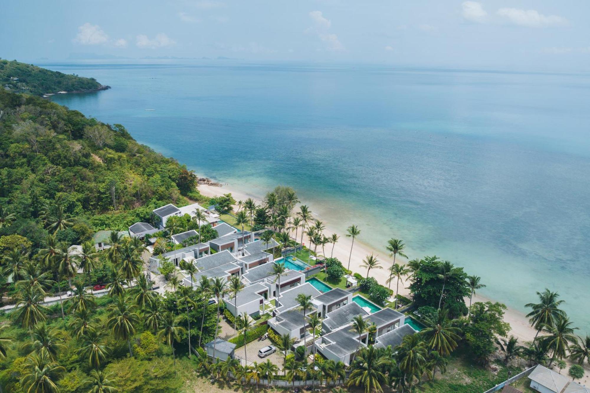 Villa Neung - Modern Beachfront Near Bang Por