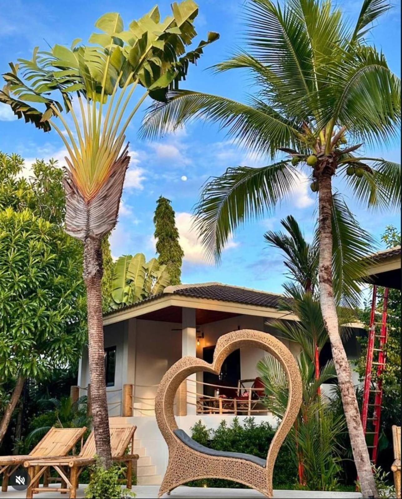Tulum & 4*