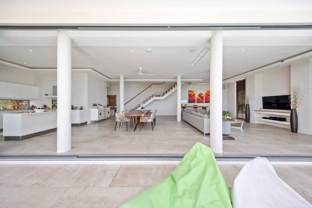 Luxury Pool 3 Bedrooms Near Wat Plailaem Koh Samui