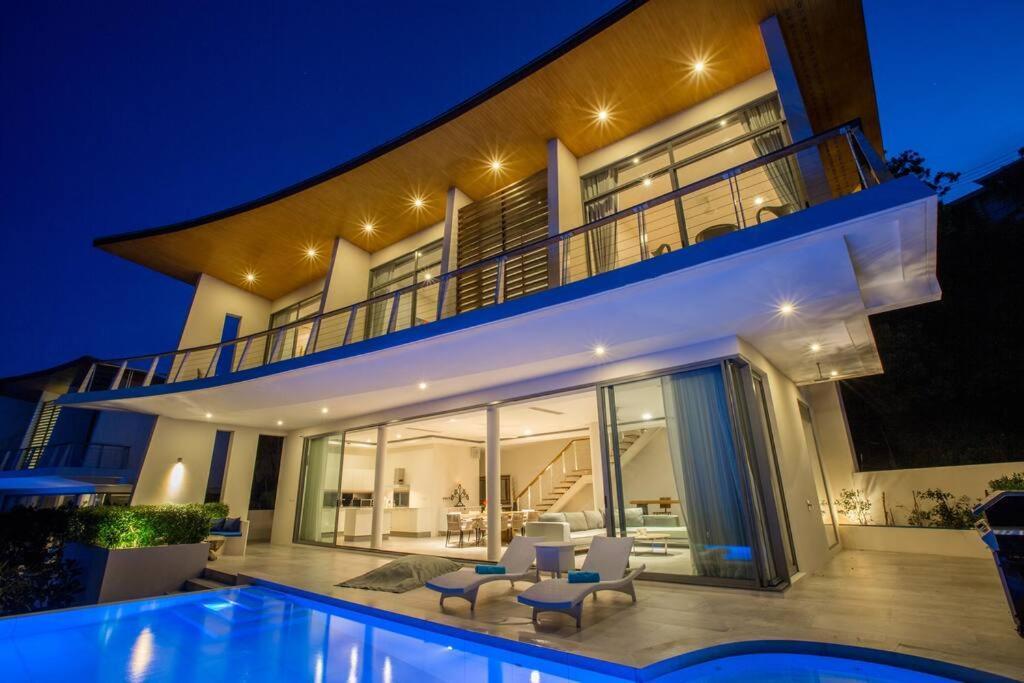 Luxury Pool 3 Bedrooms Near Wat Plailaem