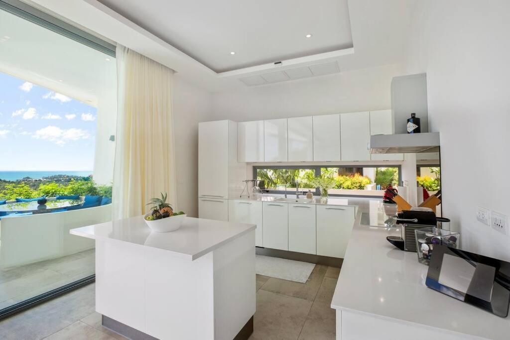 Luxury Pool 3 Bedrooms Near Wat Plailaem Koh Samui