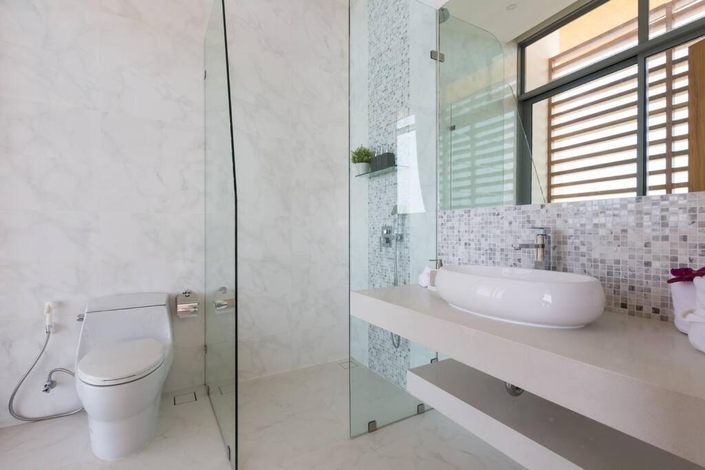 Villa Luxury Pool 3 Bedrooms Near Wat Plailaem Koh Samui