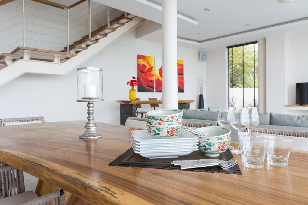 Luxury Pool 3 Bedrooms Near Wat Plailaem *