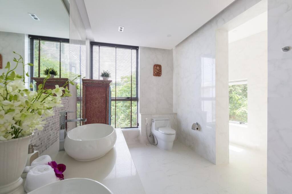 Villa Luxury Pool 3 Bedrooms Near Wat Plailaem
