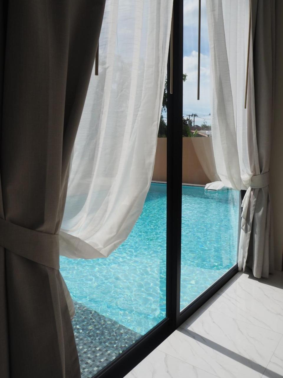 Baan First Pool Villa Ban Ko Khwan