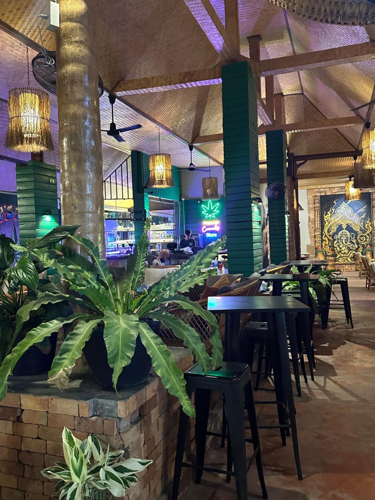Asrama Noahs Ark Amphoe Koksamui