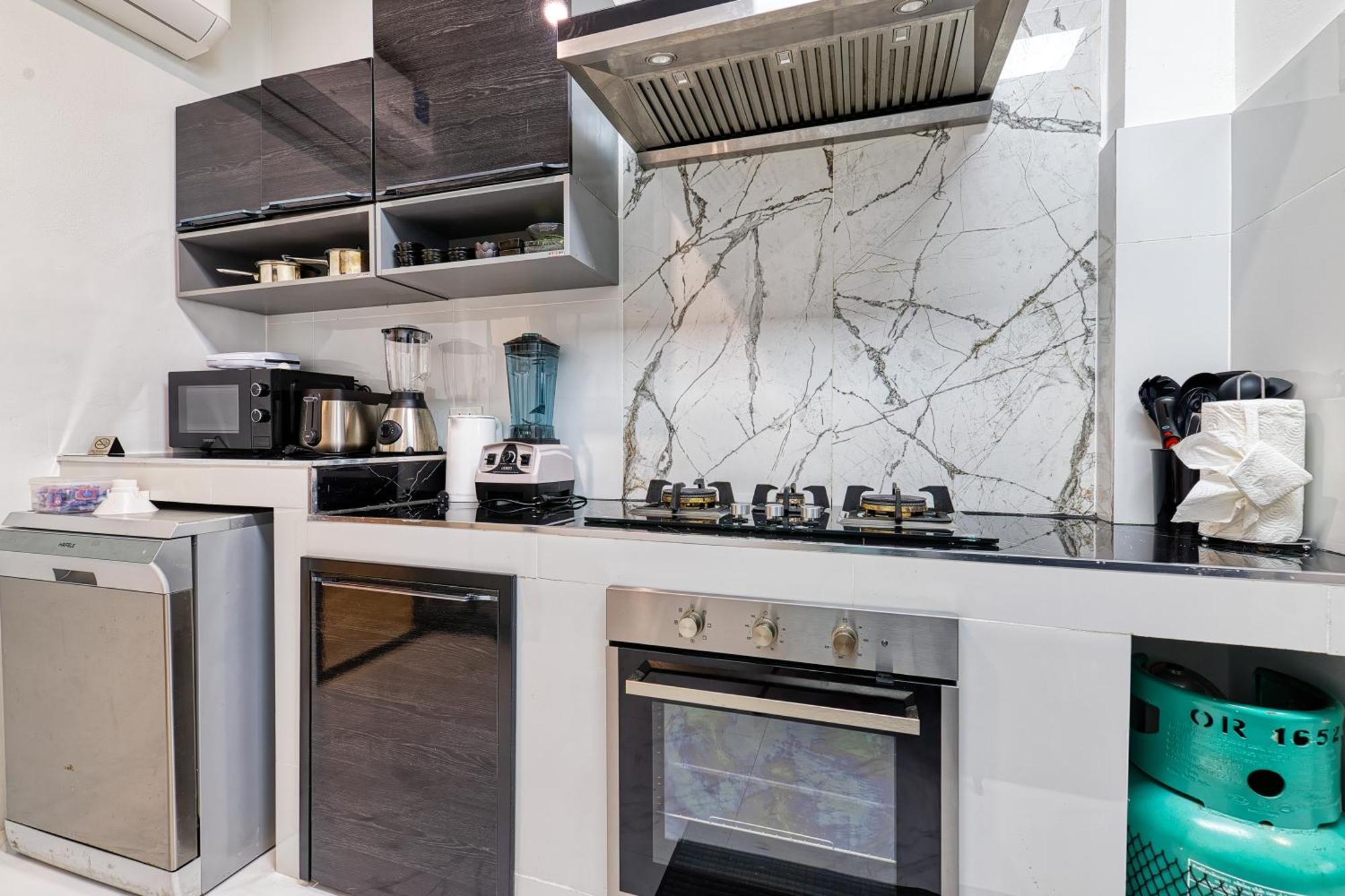 Shalom House 3 Bedroom, Near Chabad And *
