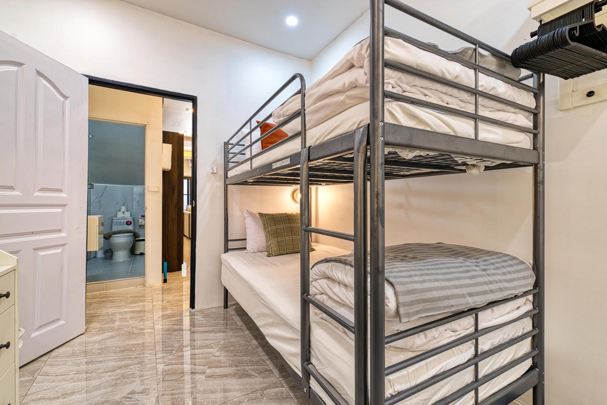 Holiday home Shalom House 3 Bedroom, Near Chabad And *