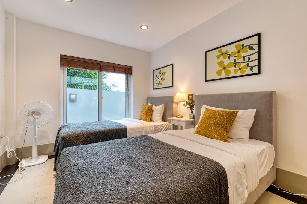 New 8 Bedroom Seaview Gym Pool Holiday home