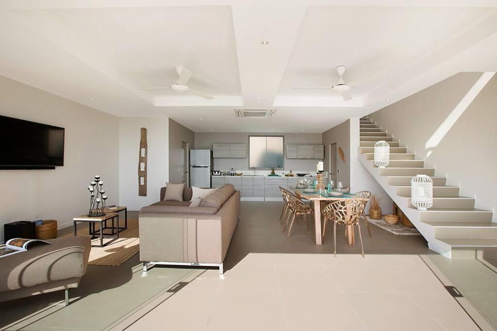 3br Boutique Style Tao Villa *
