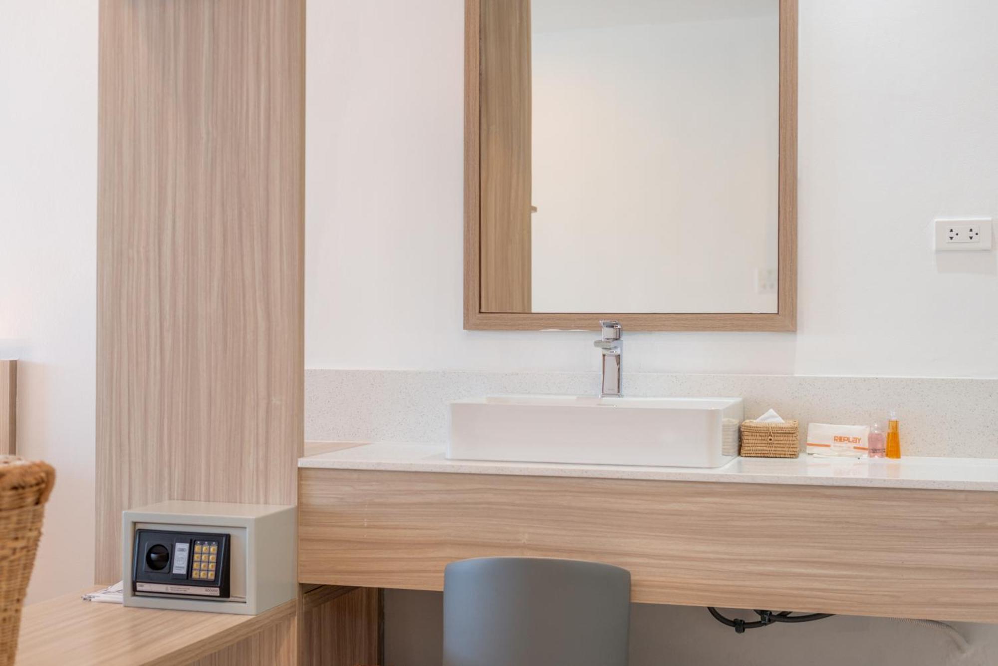 Beachfront Luxury 32 Koh Samui