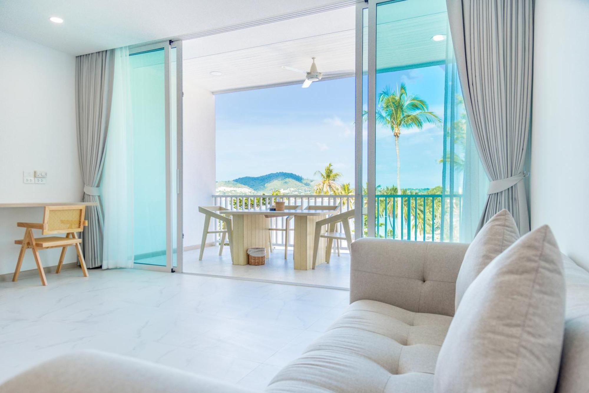 Apartment Beachfront Luxury 32