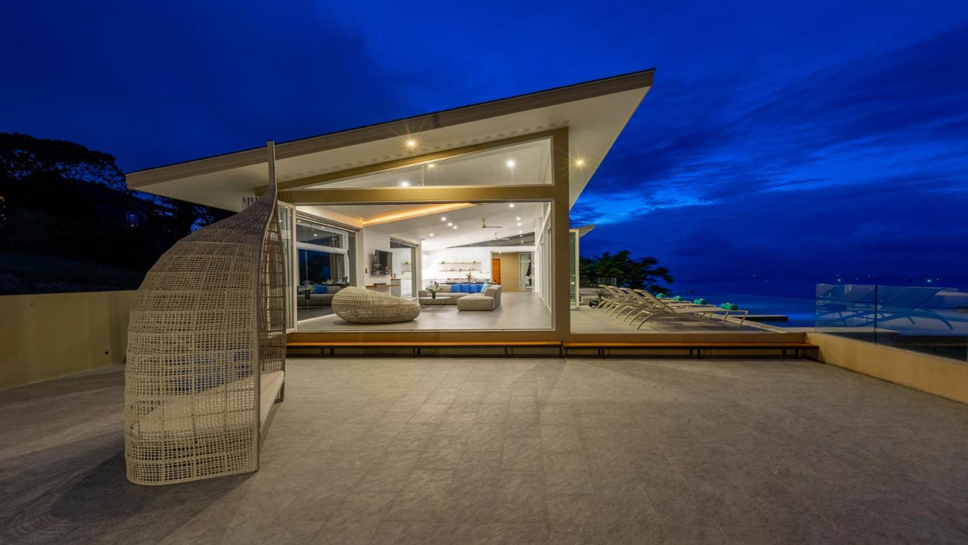 Cabo With Panoramic Sea Views