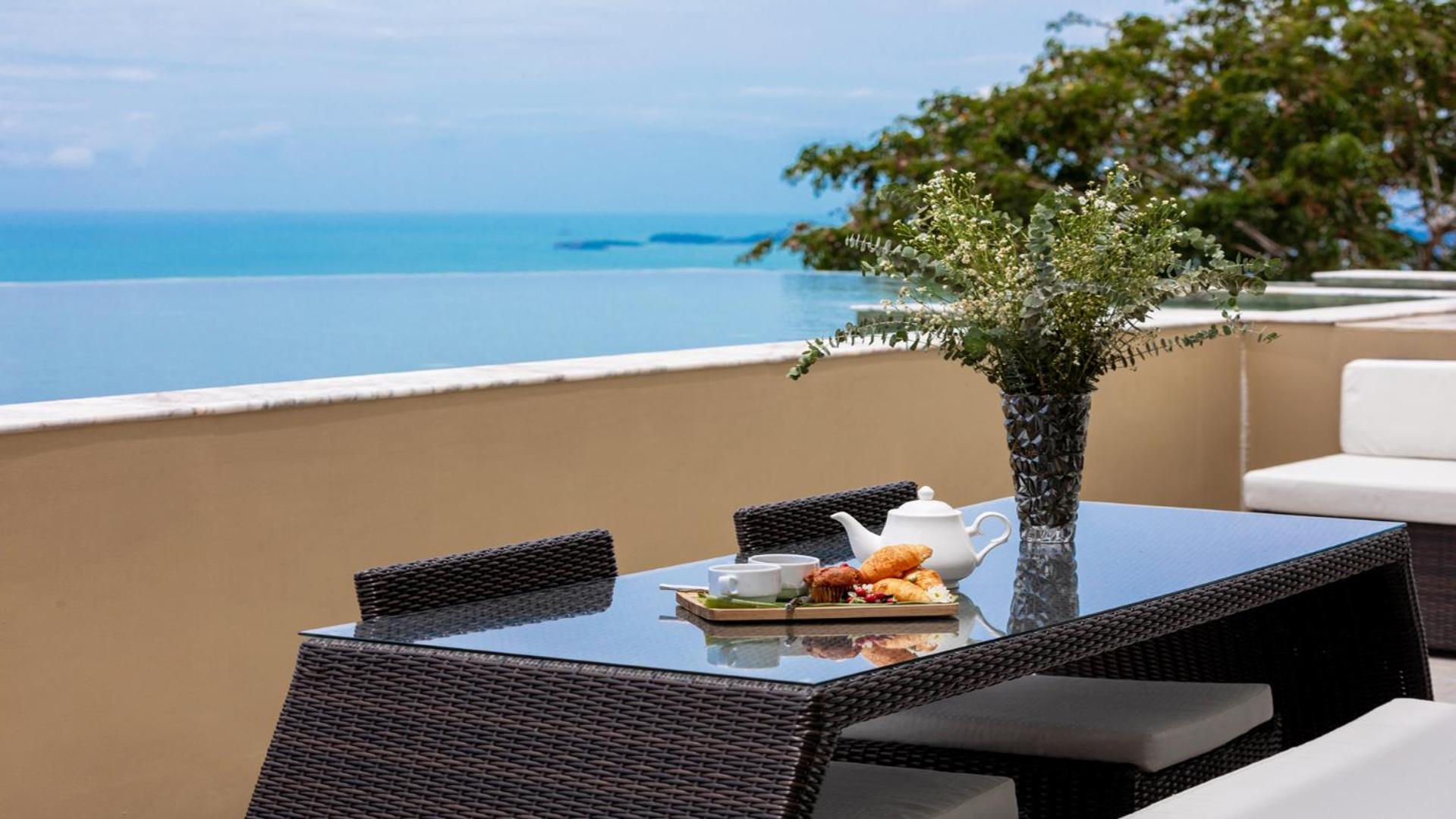 Cabo With Panoramic Sea Views Villa